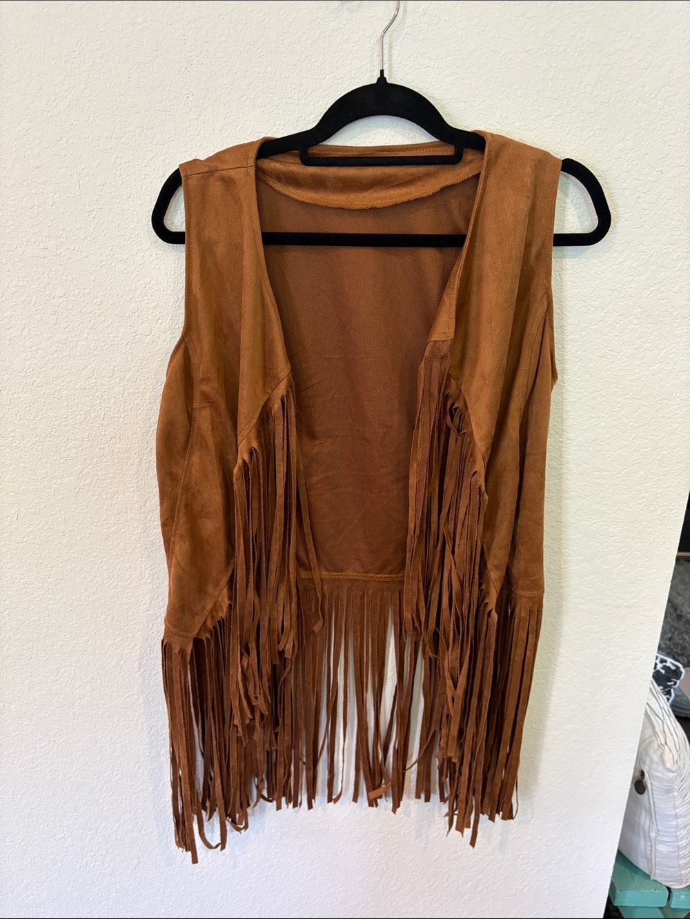 Women’s Suede Fringe Vest in Tan